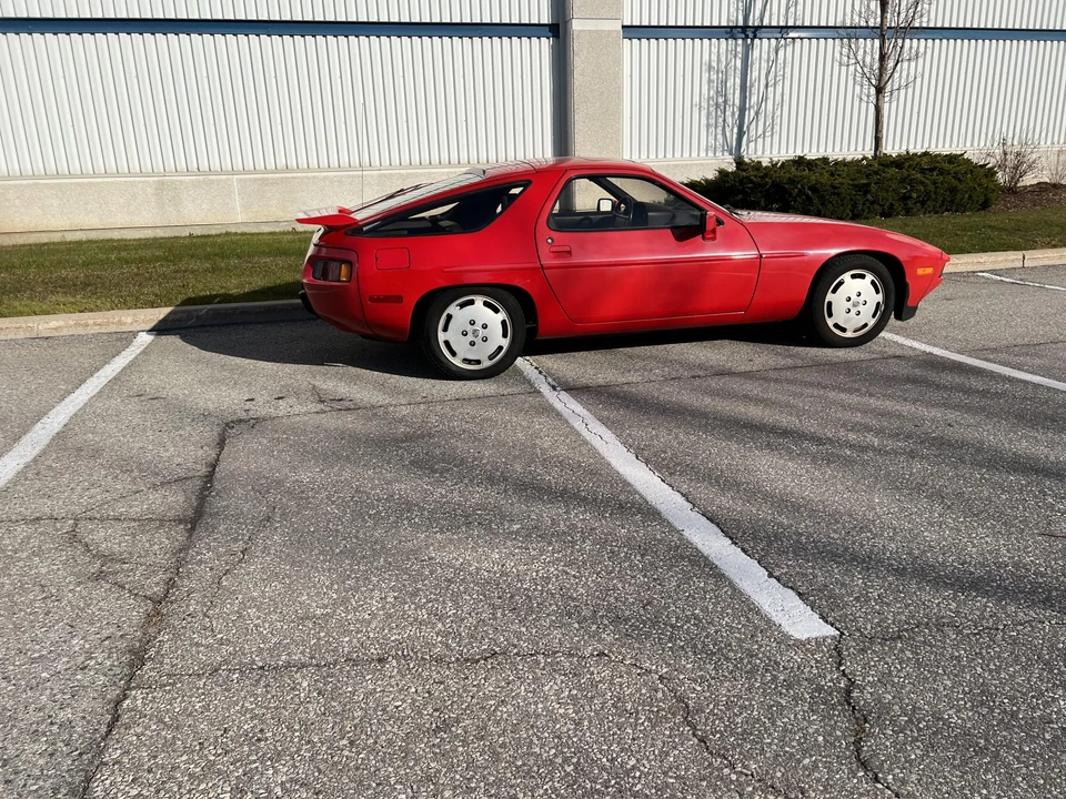 1982 Porsche 928 - Image 9 of 31