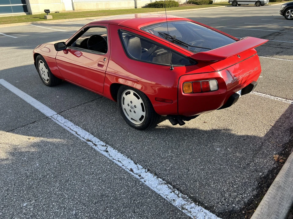 1982 Porsche 928 - Image 20 of 31