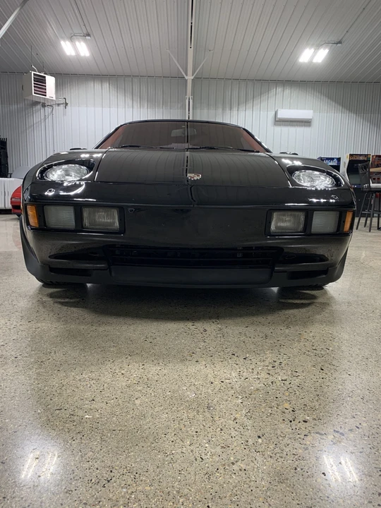 1982 Porsche 928 - Image 14 of 31