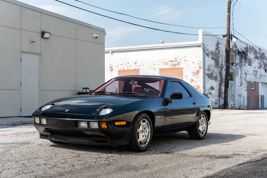 1982 Porsche 928 - Image 24 of 31