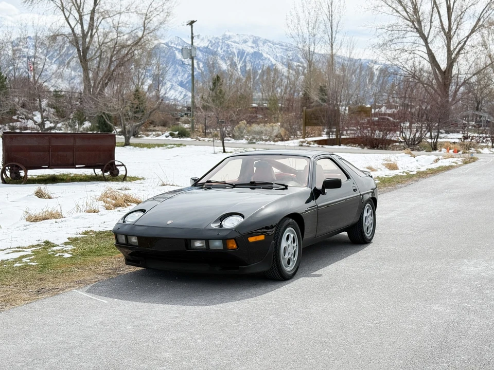 1982 Porsche 928 - Image 6 of 31