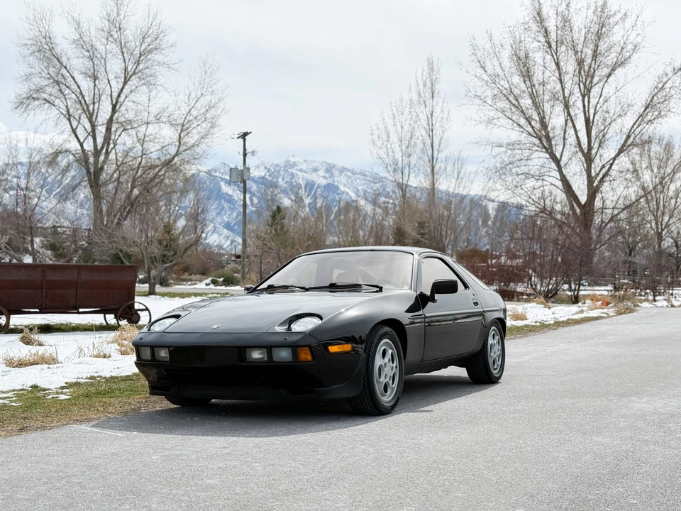 1982 Porsche 928 - Image 7 of 31