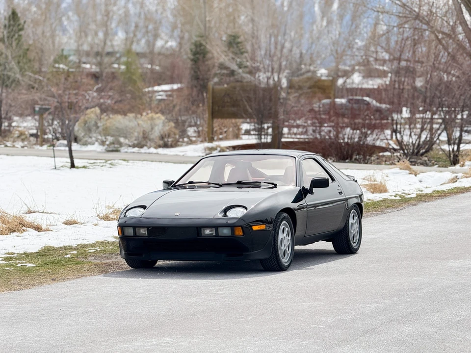 1982 Porsche 928 - Image 4 of 31