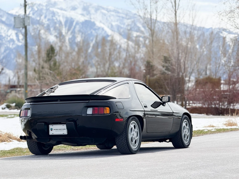 1982 Porsche 928 - Image 25 of 31
