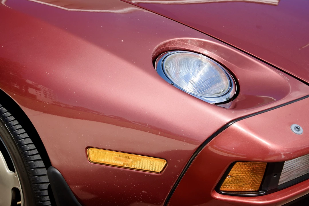 1982 Porsche 928 - Image 20 of 31