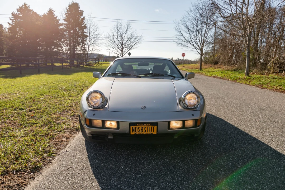 1982 Porsche 928 - Image 5 of 31
