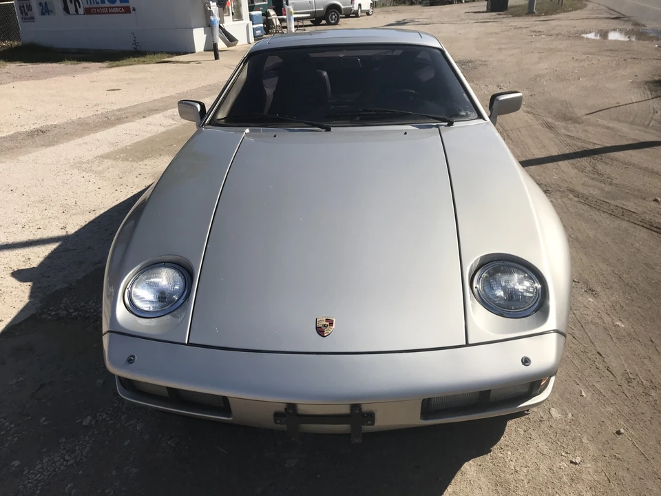 1982 Porsche 928 - Image 11 of 31