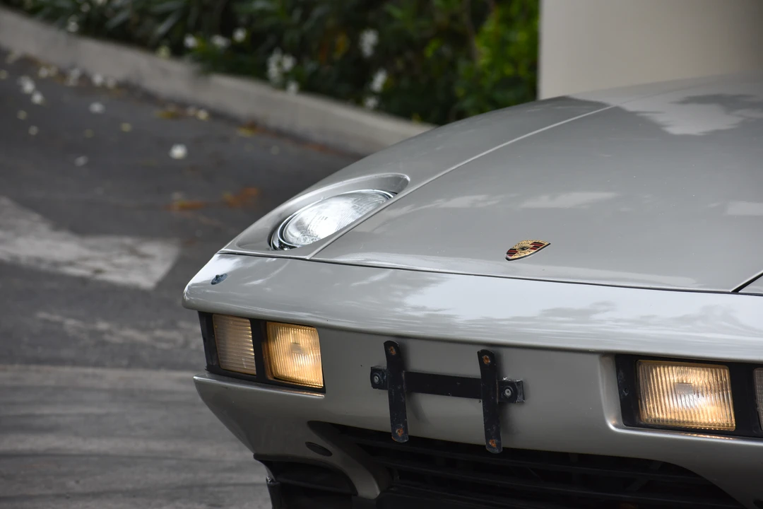 1982 Porsche 928 - Image 21 of 31