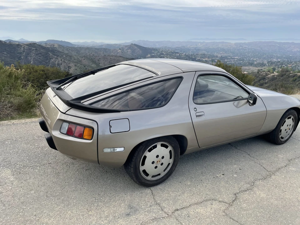 1982 Porsche 928 - Image 20 of 31
