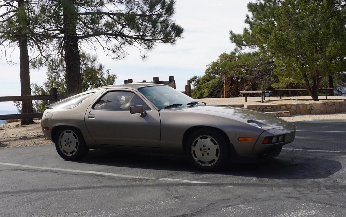1982 Porsche 928 - Image 15 of 31