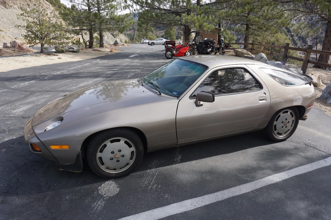 1982 Porsche 928 - Image 11 of 31