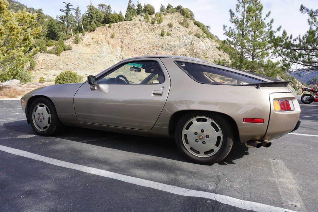 1982 Porsche 928 - Image 9 of 31