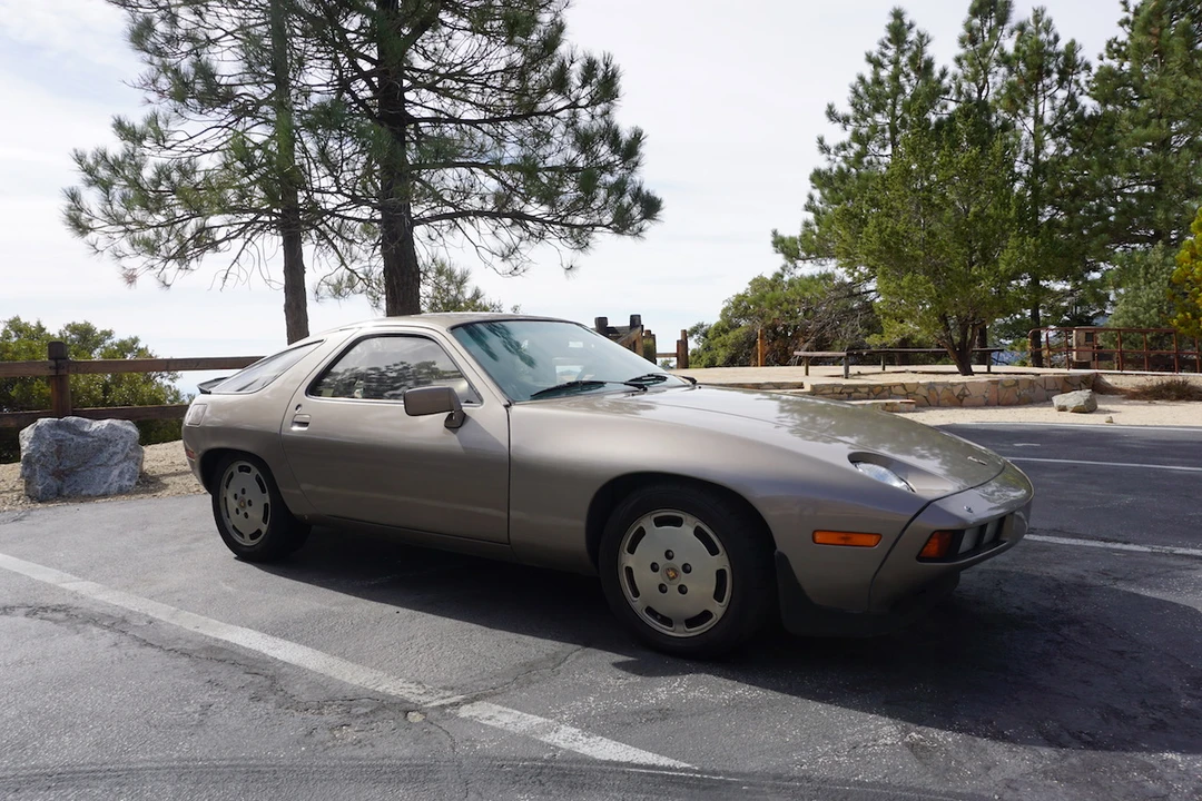 1982 Porsche 928 - Image 3 of 31