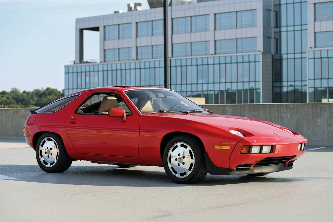 1982 Porsche 928 - Image 14 of 31