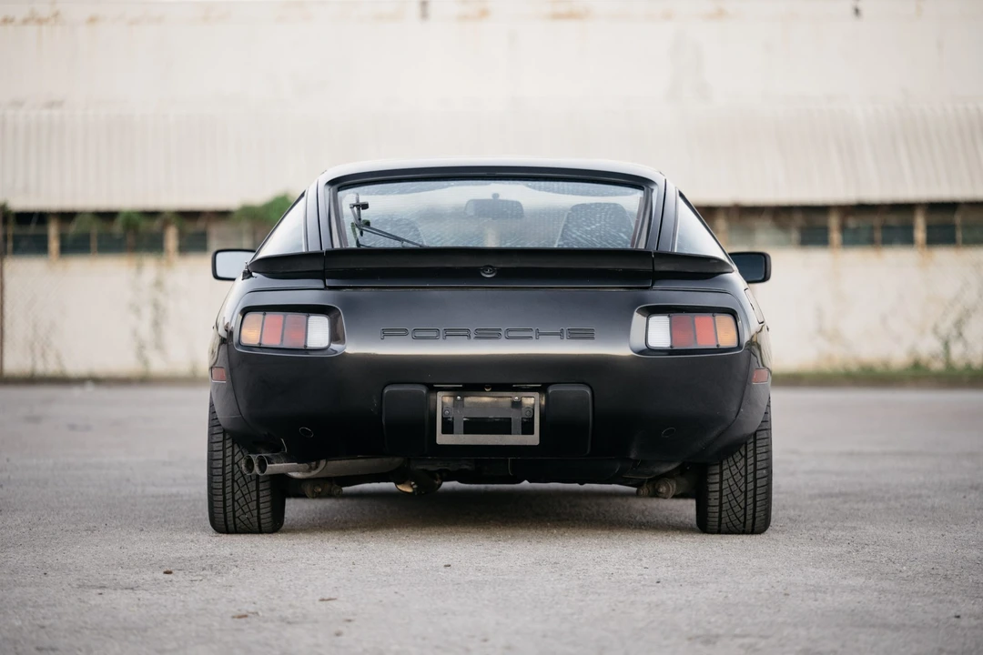 1982 Porsche 928 - Image 7 of 31