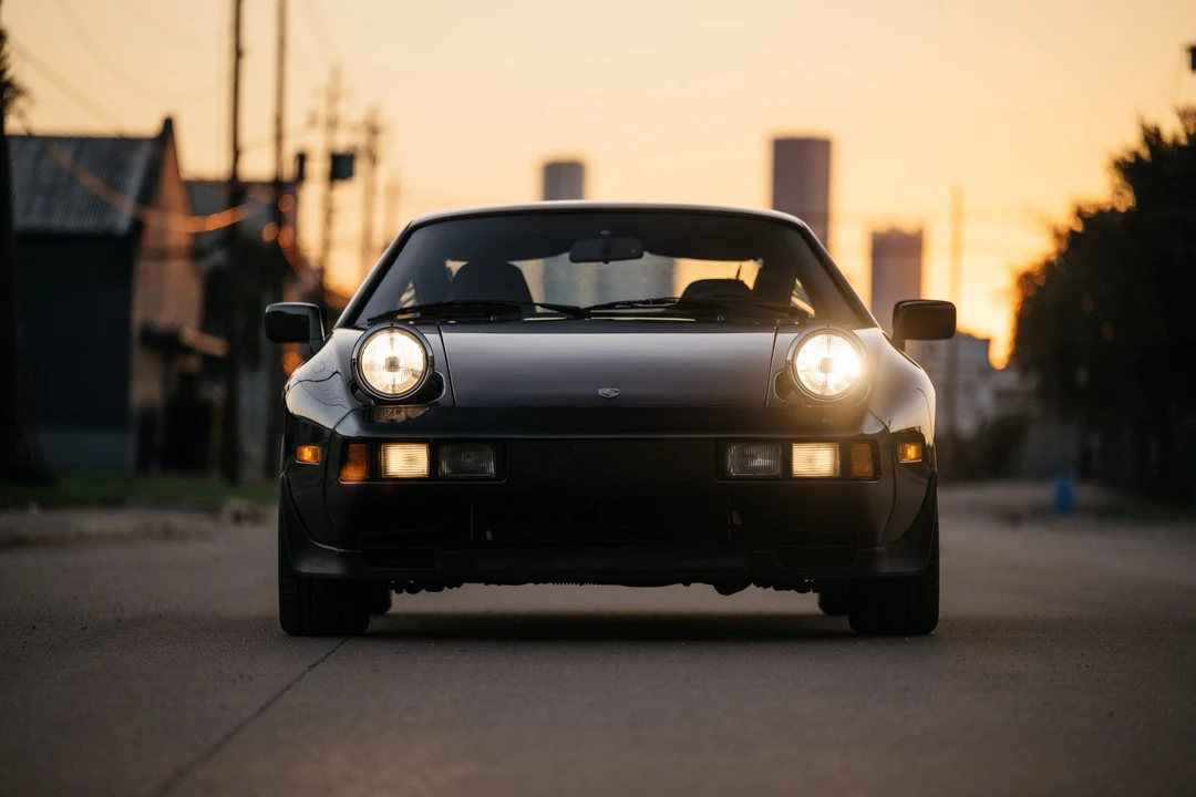 1982 Porsche 928 - Image 9 of 31