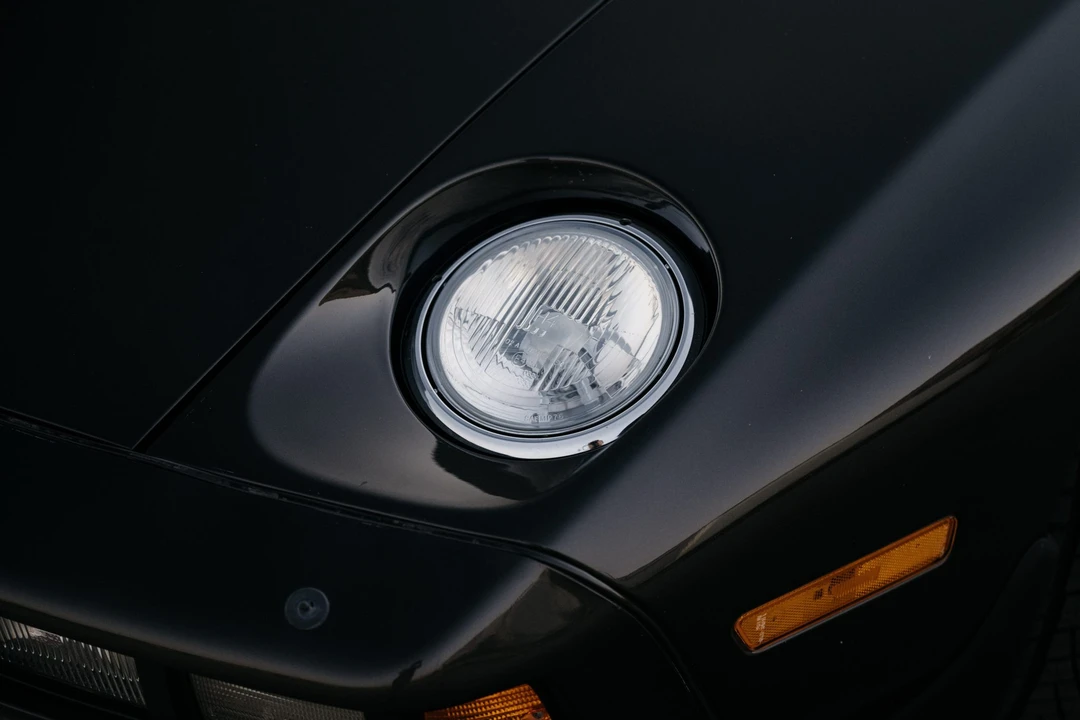 1982 Porsche 928 - Image 15 of 31