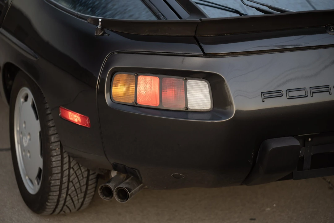 1982 Porsche 928 - Image 21 of 31
