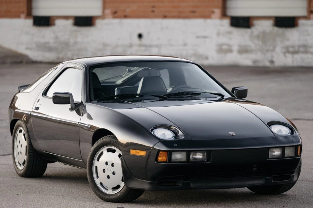 1982 Porsche 928 - Image 1 of 31