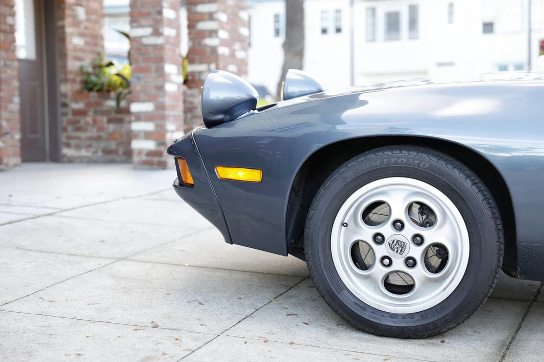 1982 Porsche 928 - Image 16 of 31