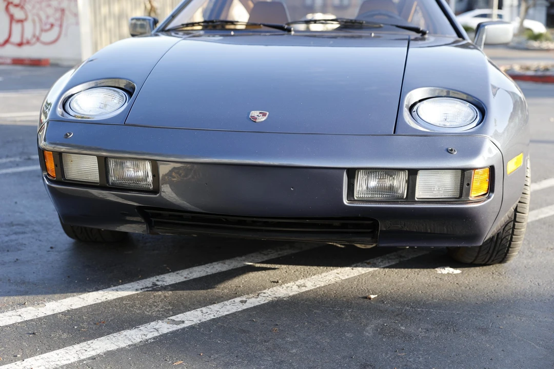 1982 Porsche 928 - Image 13 of 31