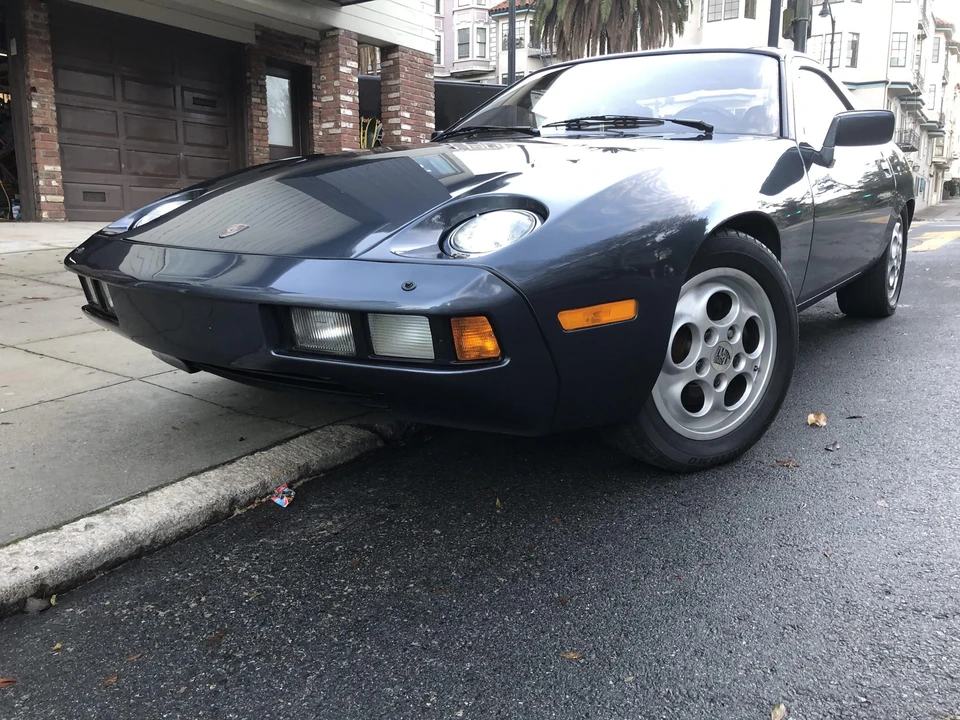 1982 Porsche 928 - Image 3 of 31