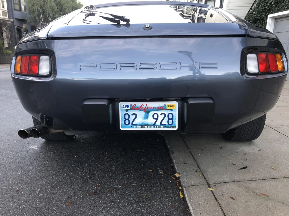1982 Porsche 928 - Image 10 of 31