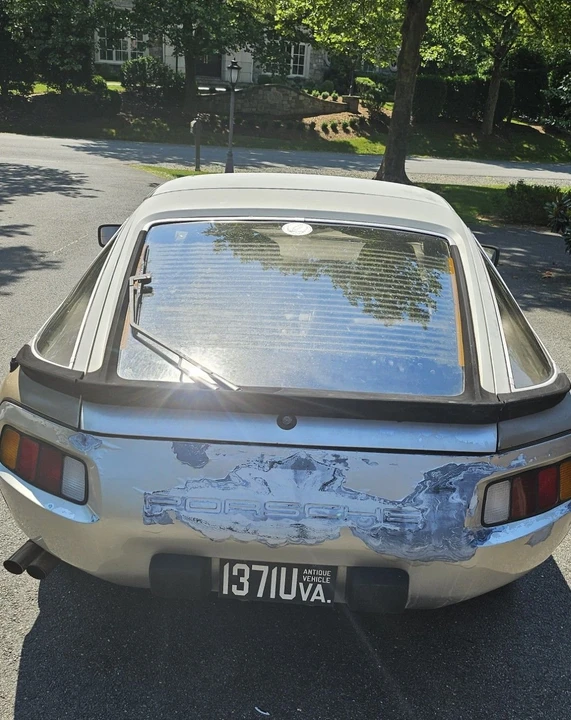 1982 Porsche 928 - Image 6 of 13