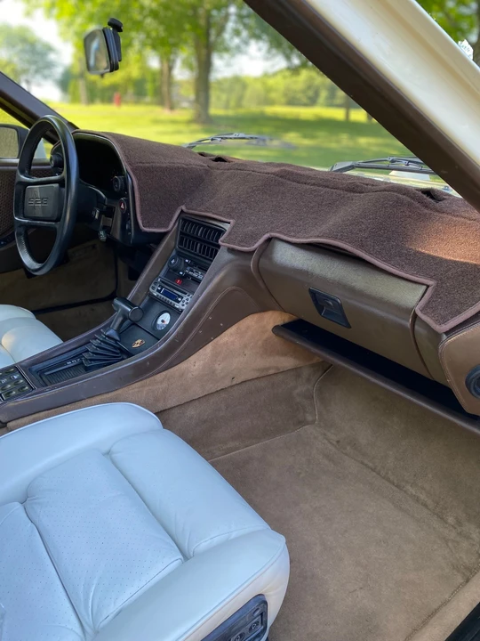 1982 Porsche 928 - Image 4 of 15