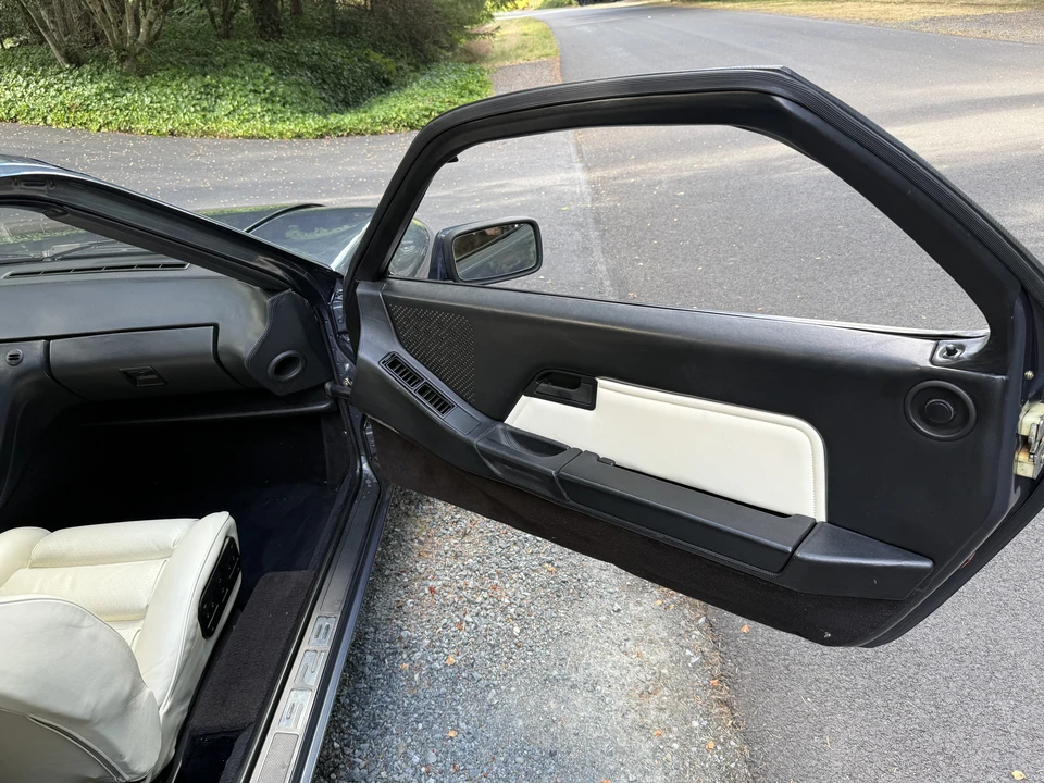 1982 Porsche 928 - Image 18 of 25