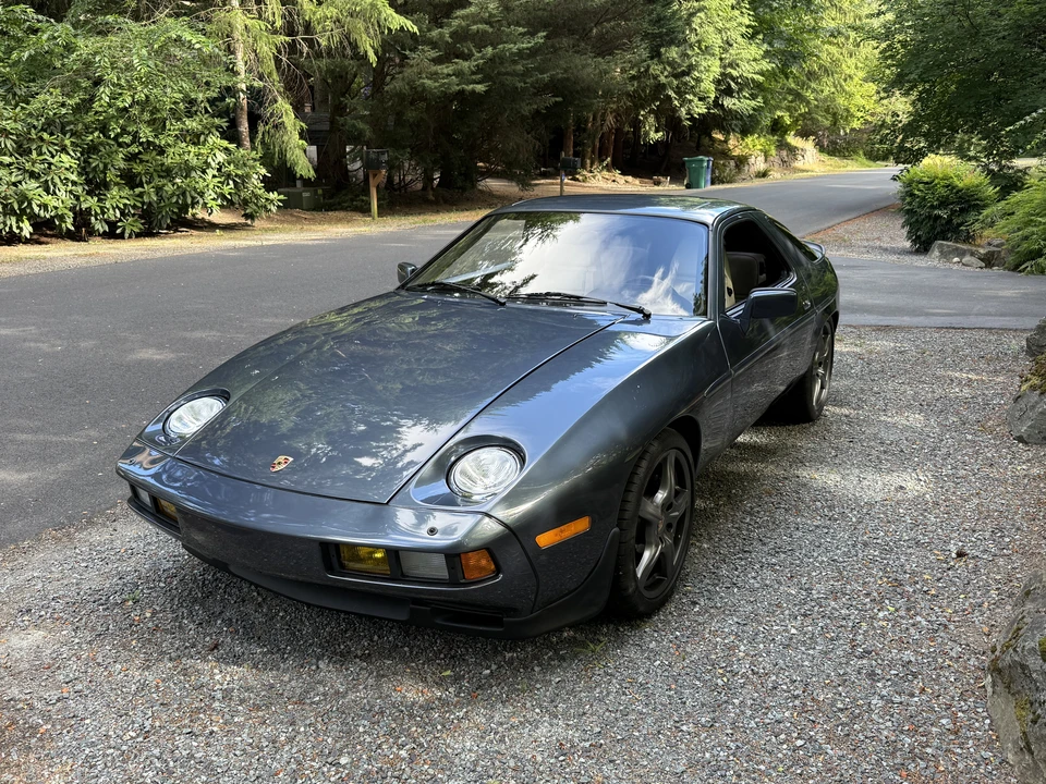 1982 Porsche 928 - Image 3 of 25
