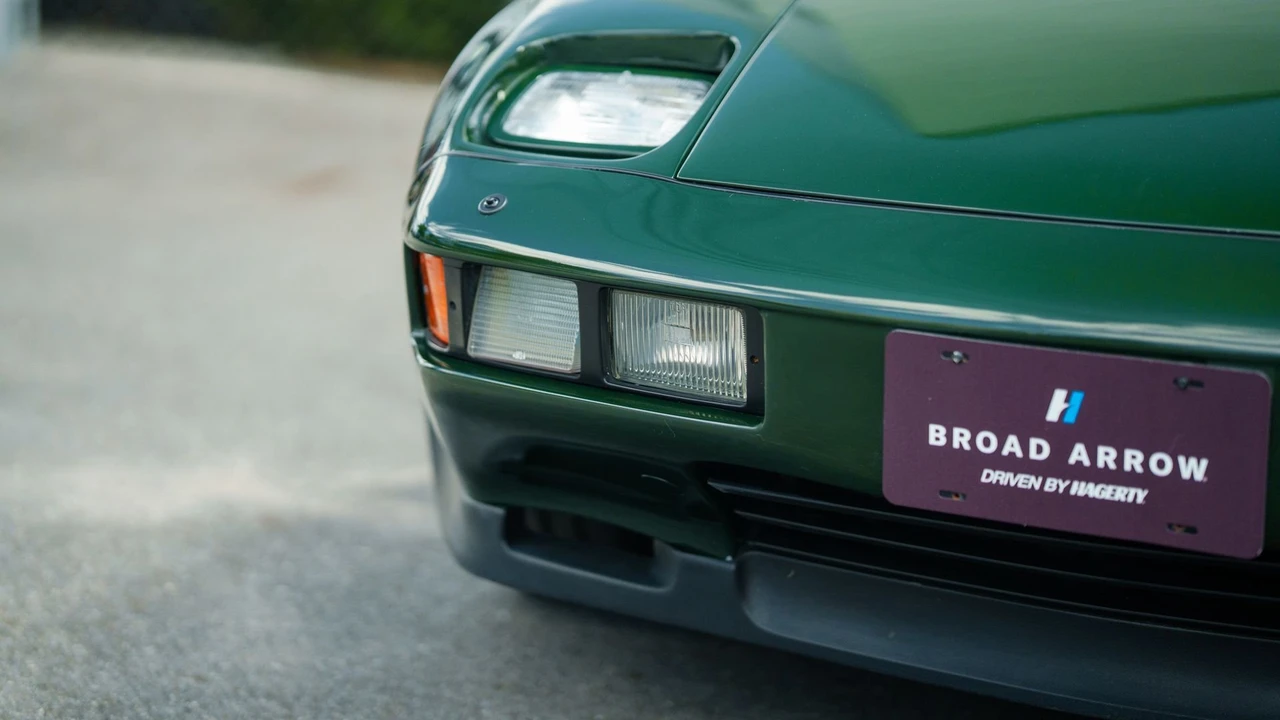 1982 Porsche 928 - Image 16 of 31