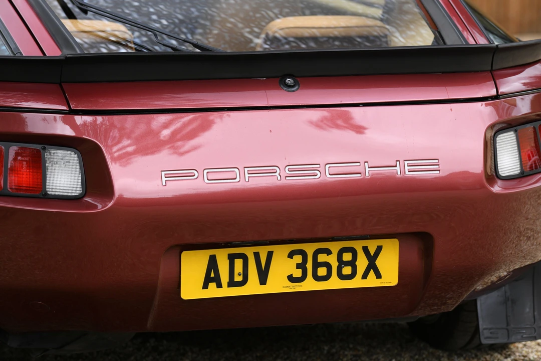 1982 Porsche 928 - Image 12 of 31