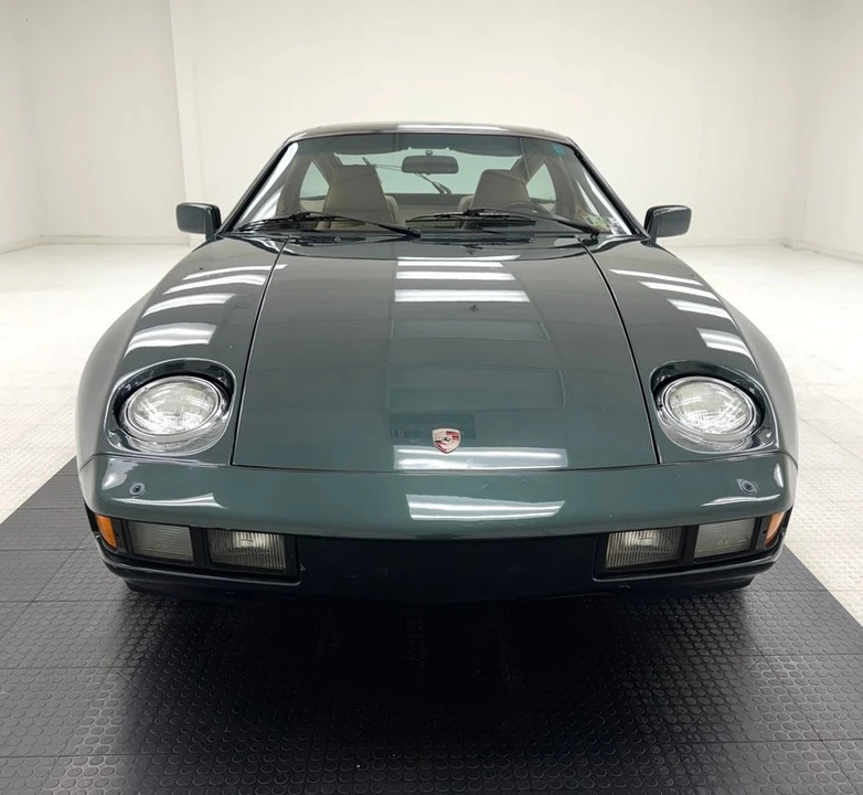 1982 Porsche 928 - Image 8 of 21