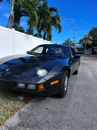 1982 Porsche 928 - Image 5 of 13