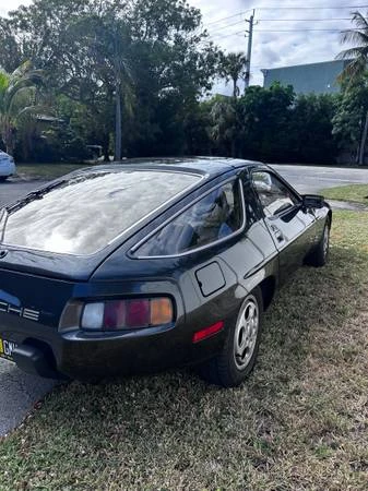 1982 Porsche 928 - Image 6 of 13