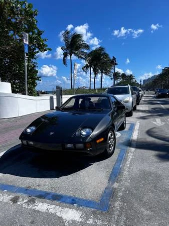1982 Porsche 928 - Image 13 of 13