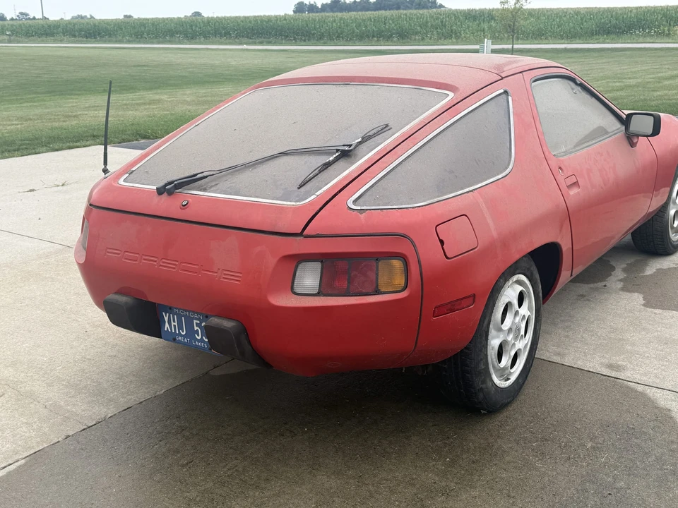 1982 Porsche 928 - Image 6 of 31