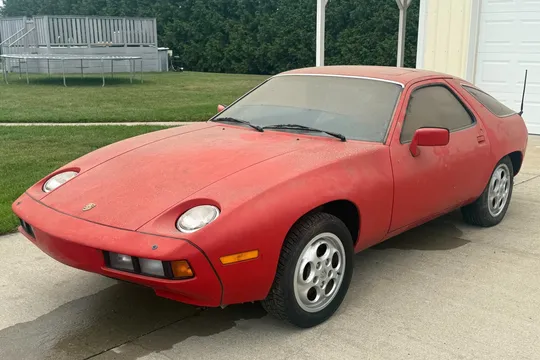1982 Porsche 928 Project