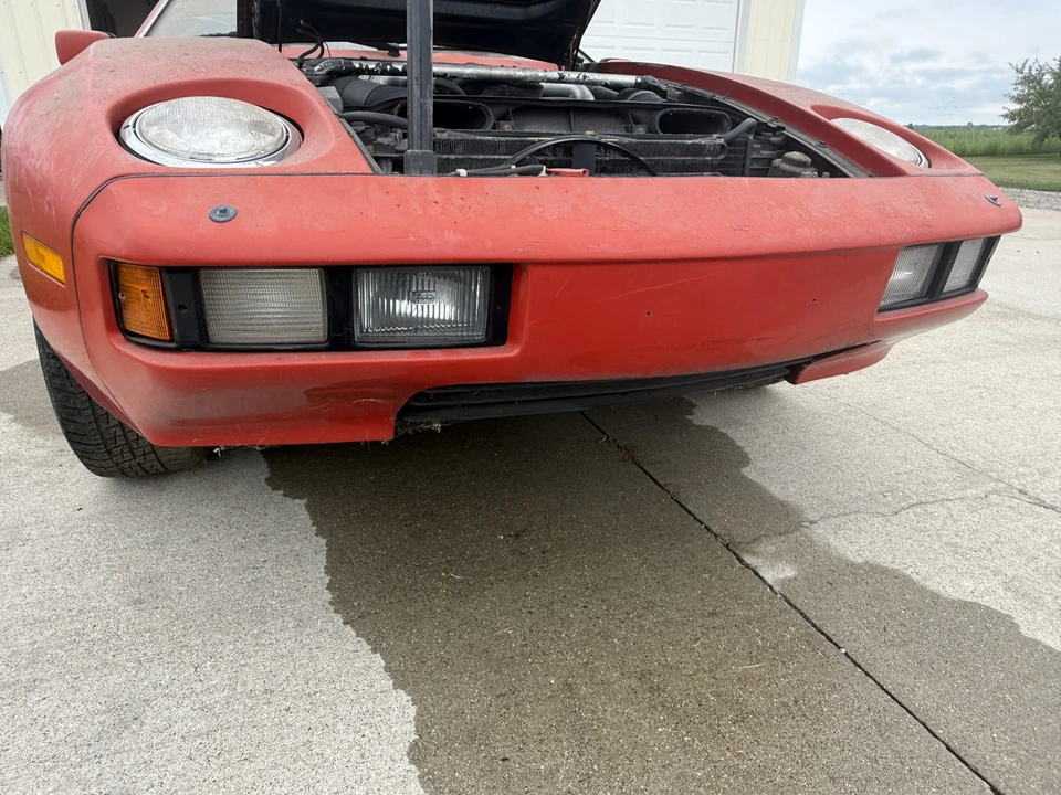 1982 Porsche 928 - Image 10 of 31