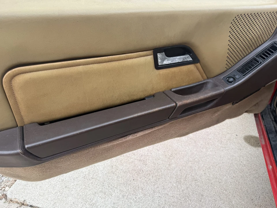 1982 Porsche 928 - Image 28 of 31