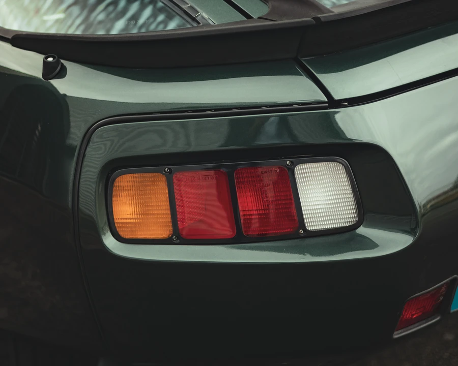 1982 Porsche 928 S - Image 23 of 31