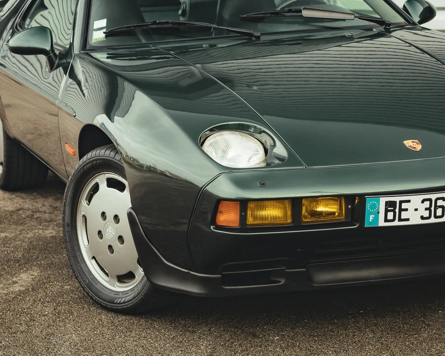 1982 Porsche 928 S - Image 26 of 31
