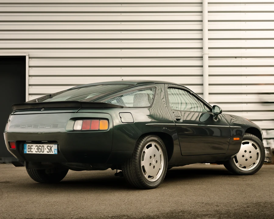 1982 Porsche 928 S - Image 5 of 31