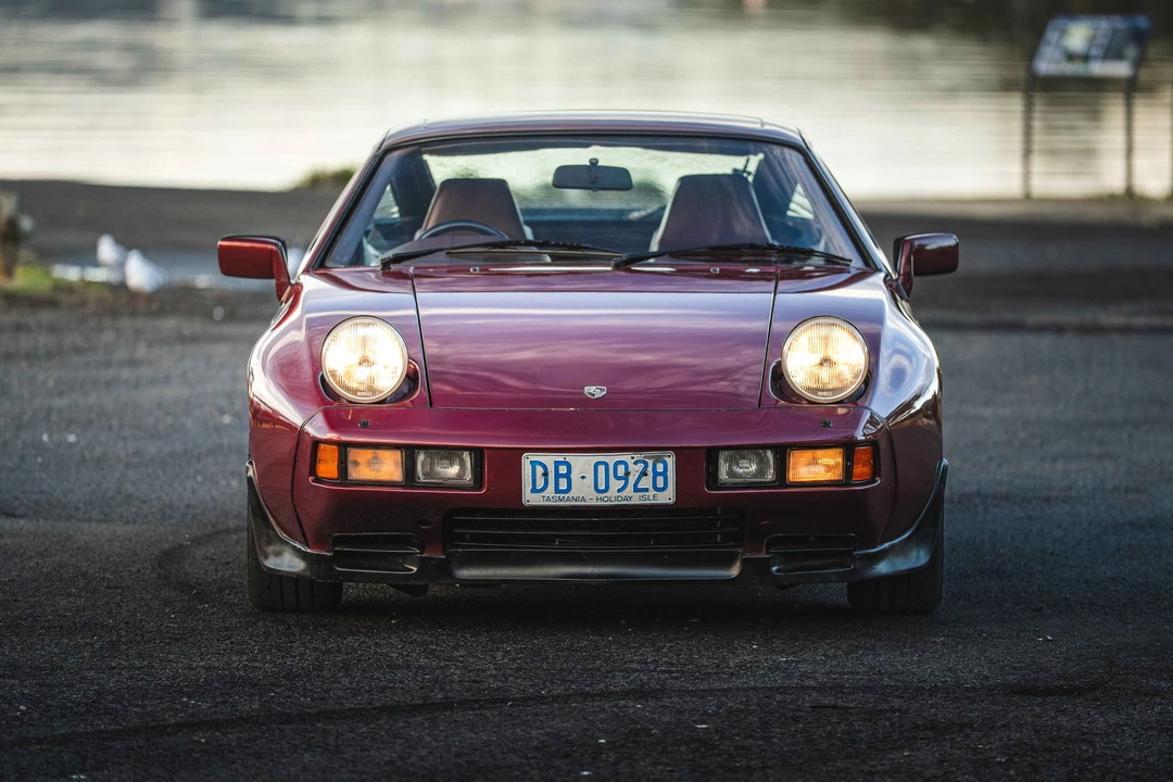 1982 Porsche 928 S - Image 2 of 21