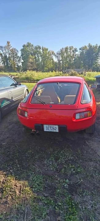 1982 Porsche 928 - Image 2 of 9
