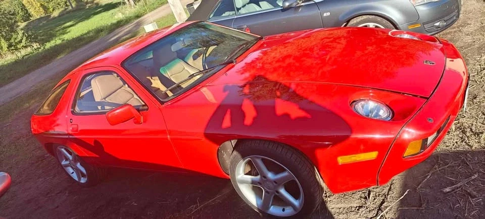 1982 Porsche 928 - Image 5 of 9