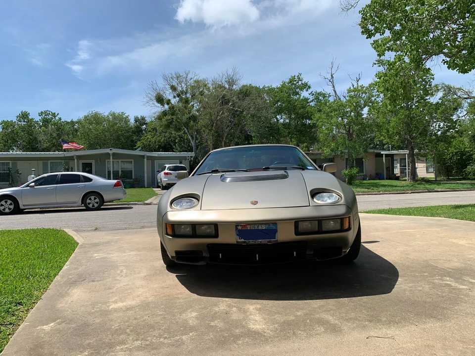 1982 Porsche 928 - Image 7 of 31