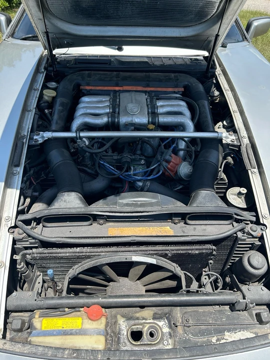 1982 Porsche 928 - Image 10 of 11