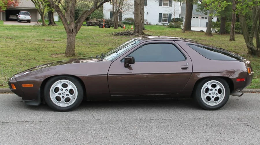 1982 Porsche 928 - Image 2 of 4